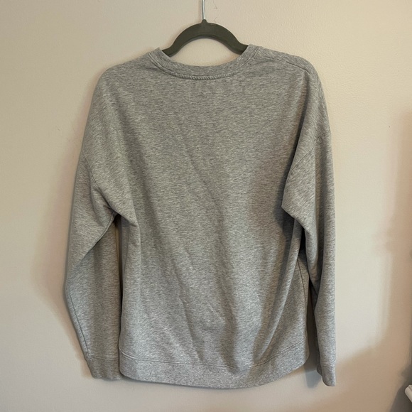 GUESS Sweater - Picture 3 of 3